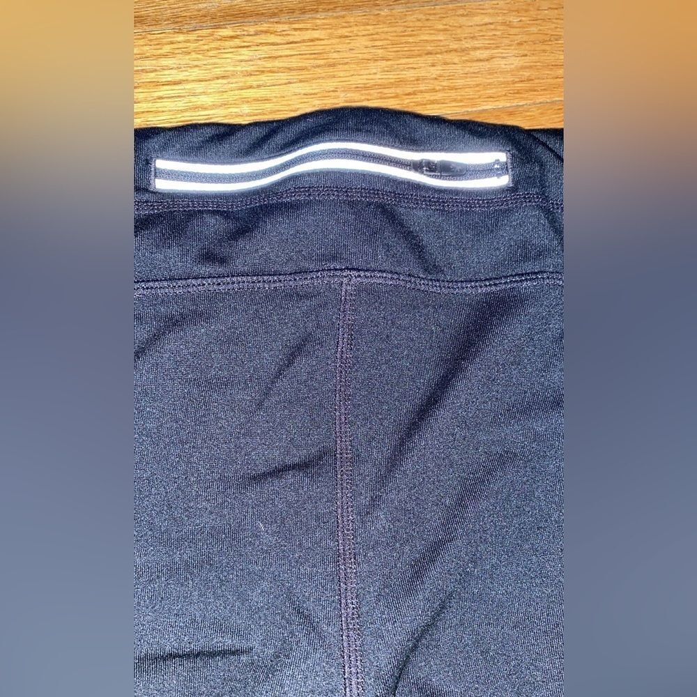 Athleta COLORBLOCK BE FREE KNICKER Sz.Sm - Picture 9 of 9